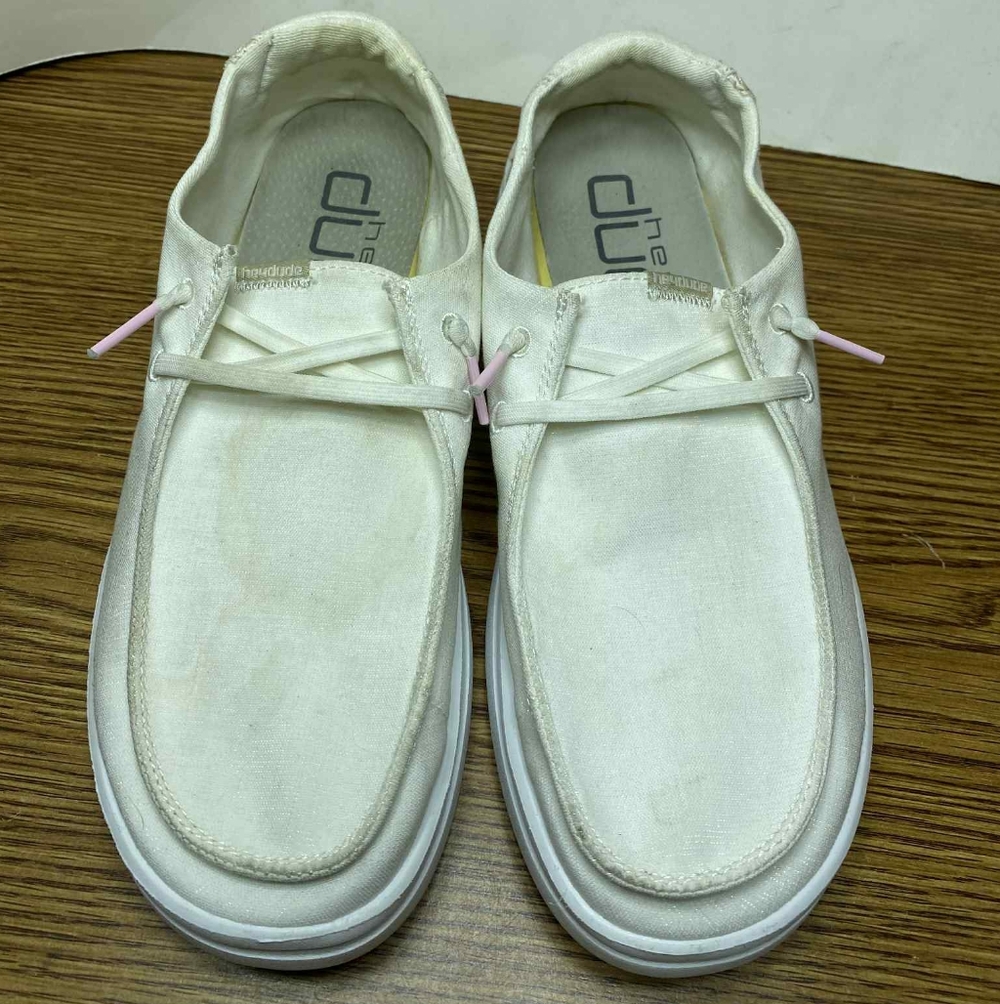 Hey Dude Wendy Rise Womens Spark White Shoes Slip on Loafers Comfort Size 8M